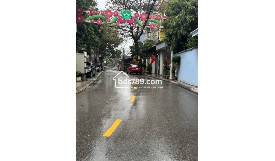 BÁN ĐẤT TẶNG NHÀ CẤP 4 – ĐƯỜNG ĐẦM VẠC, P. ĐỐNG ĐA, VĨNH YÊN